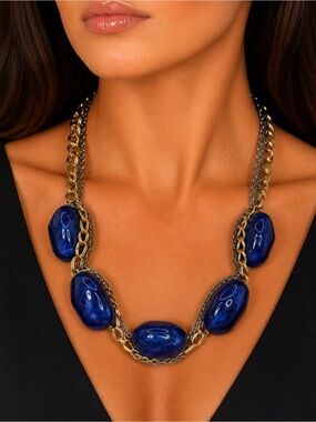 Versona Chunky Blue Resin Statement Necklace Mixed Metal layered Chain 22.8' EUC